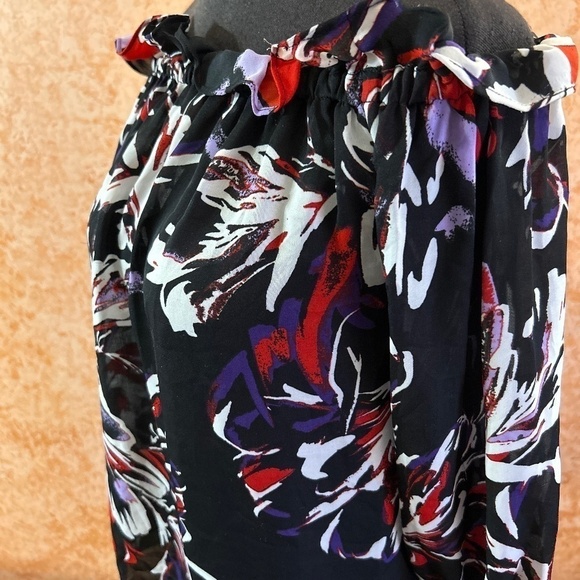 PARKER Floral Off Shoulder Blouse size Small - Picture 3 of 9